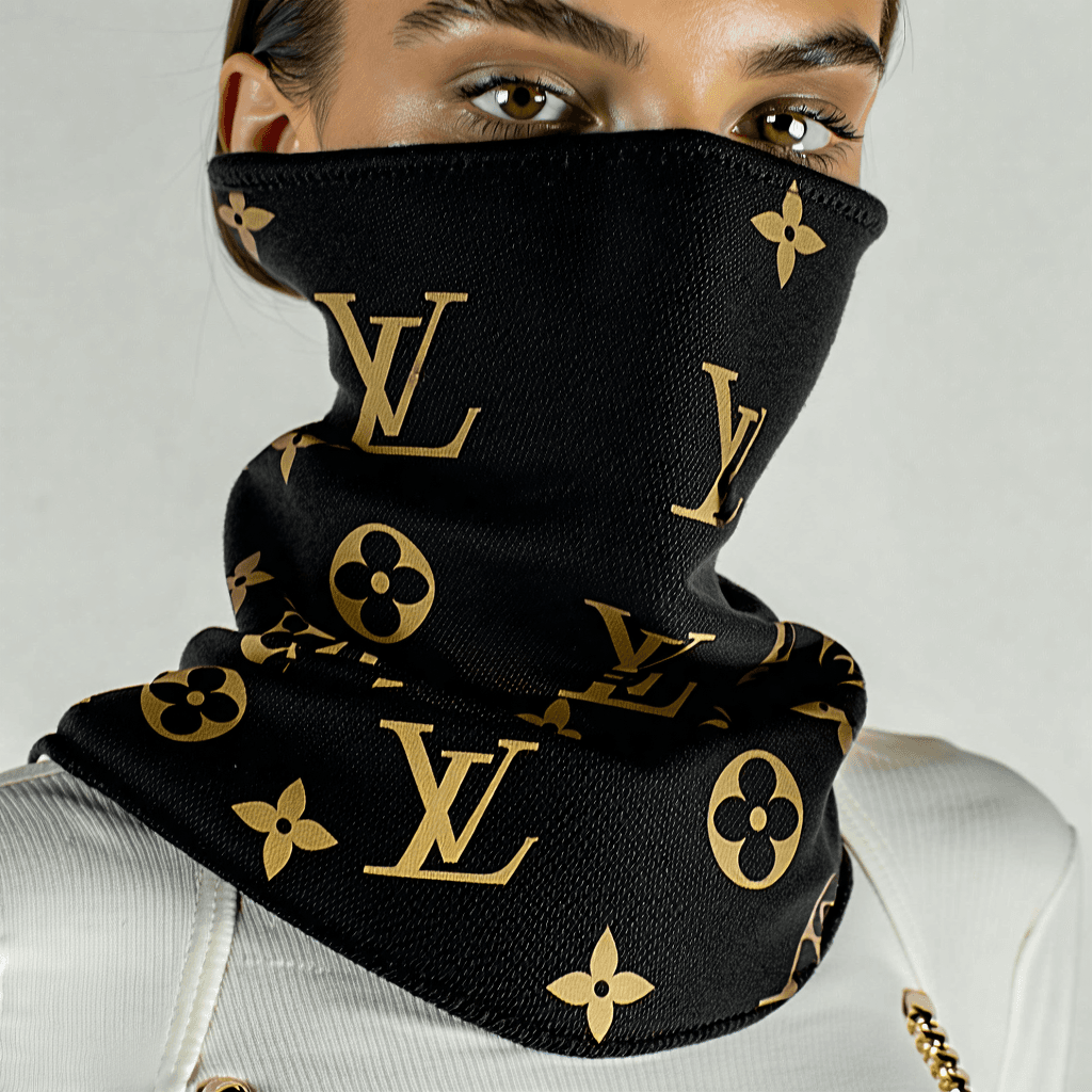 make it like a sport wool snood with a mongram pattern with the lv logos like on the hangabgs